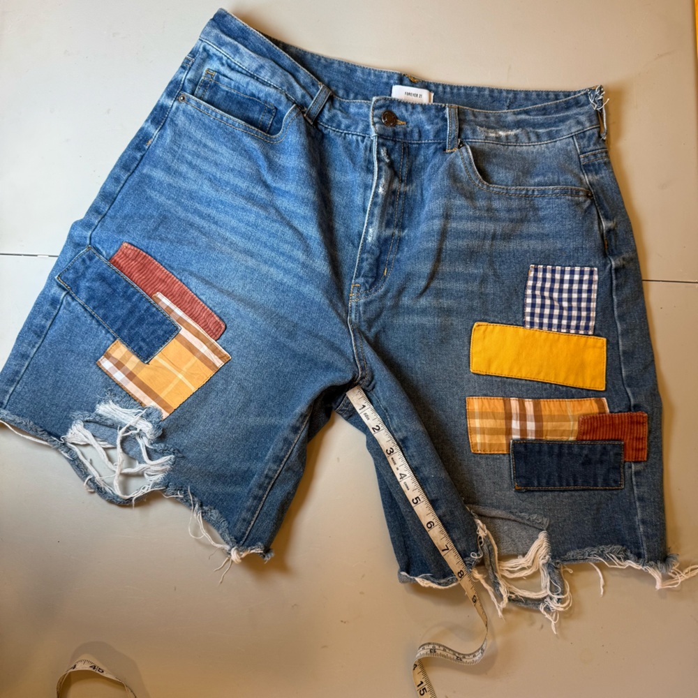 Rue21 Blue Jean Shorts with Multicolor Patches